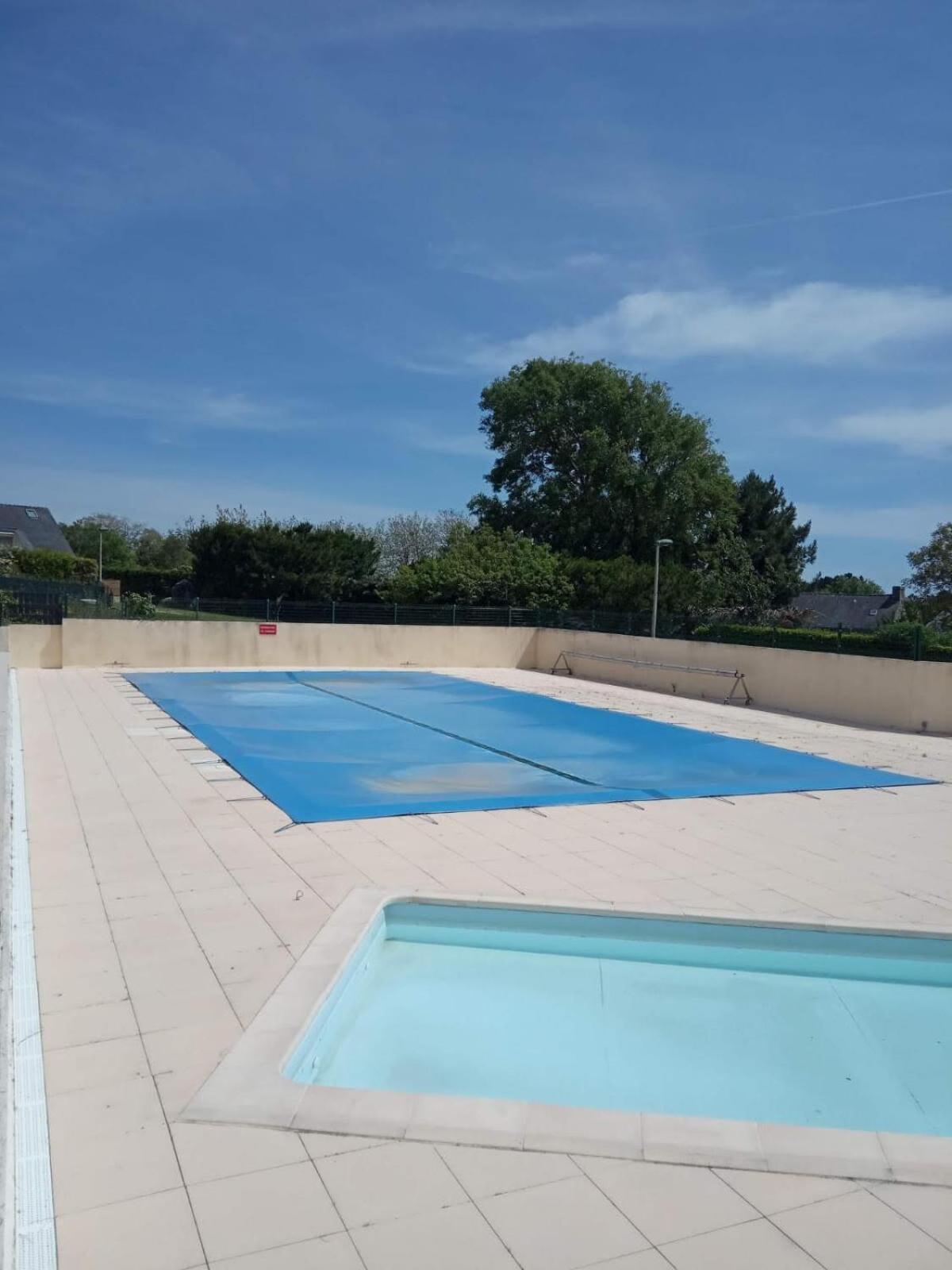 Maisonnette De Charme Bord De Mer Piscine ギデル エクステリア 写真